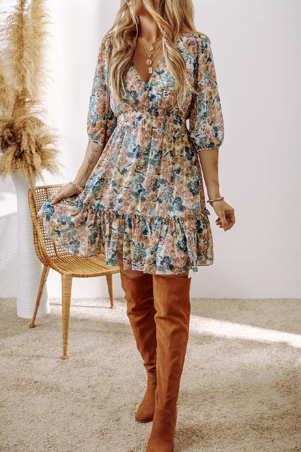 penny | blomstret minikjole med flæsekant blomstret