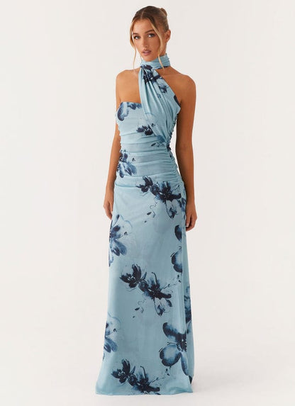 freja | blomstret halterneck maxikjole uden ærmer floral blue