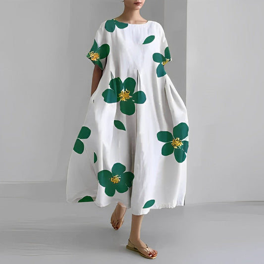 freja | afslappet blomstret midikjole hvid blomst