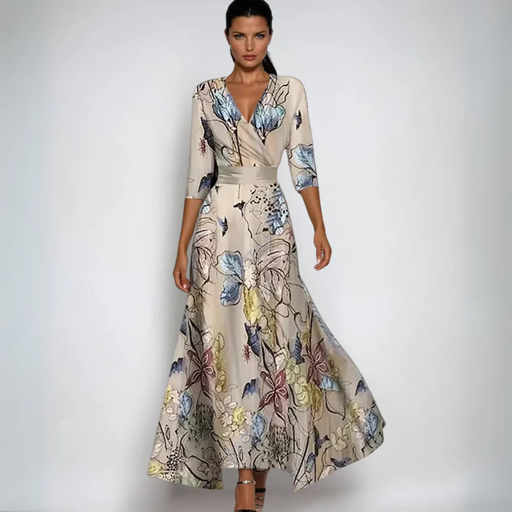 freja | elegant blomstret sommerkjole sand/beige