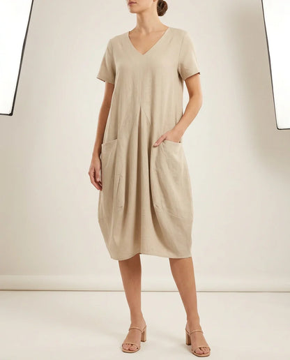 freja | afslappet kjole med korte ærmer beige