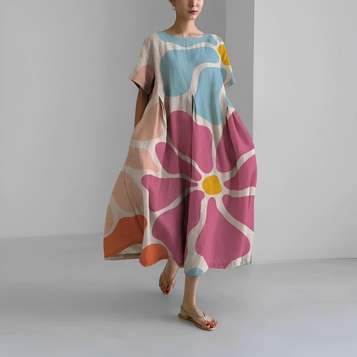 freja | afslappet blomstret midikjole rosa