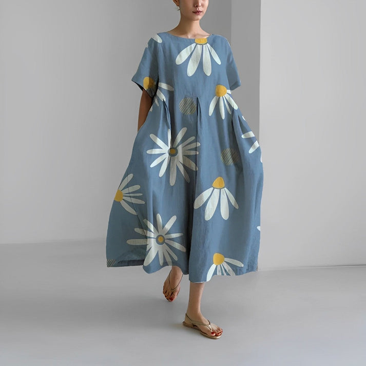 freja | afslappet blomstret midikjole lyseblå